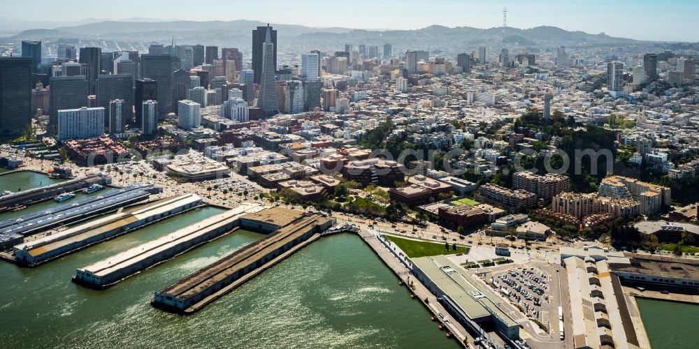 Aerial photograph San Francisco - Port facilities on the shores of the harbor of North Beach in San Francisco in California, USA