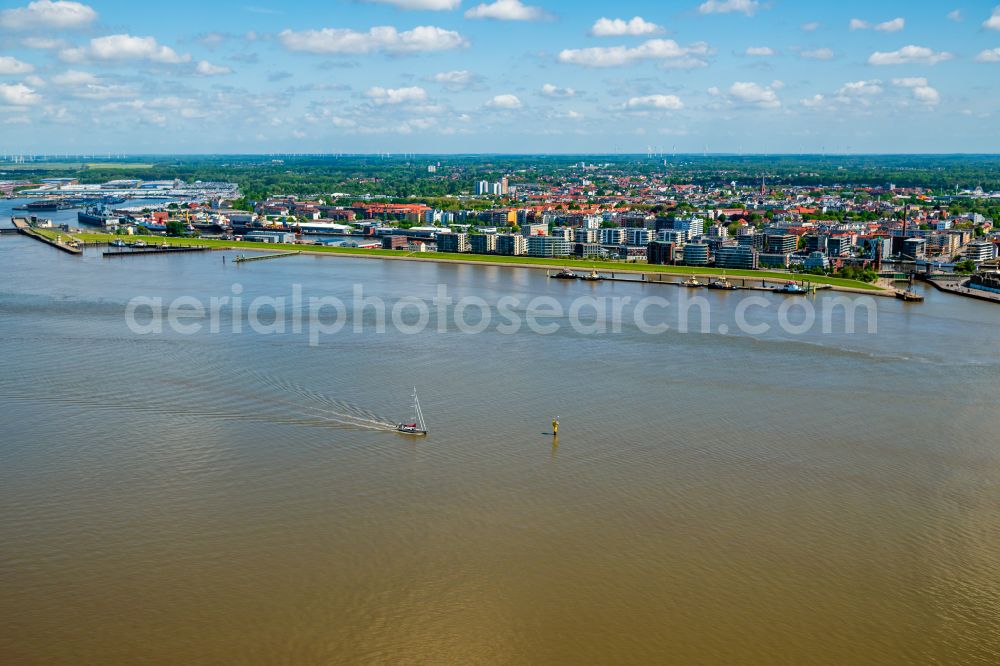 Aerial photograph Bremerhaven - Port facilities on the shores of the harbor of in Bremerhaven in the state Bremen, Germany