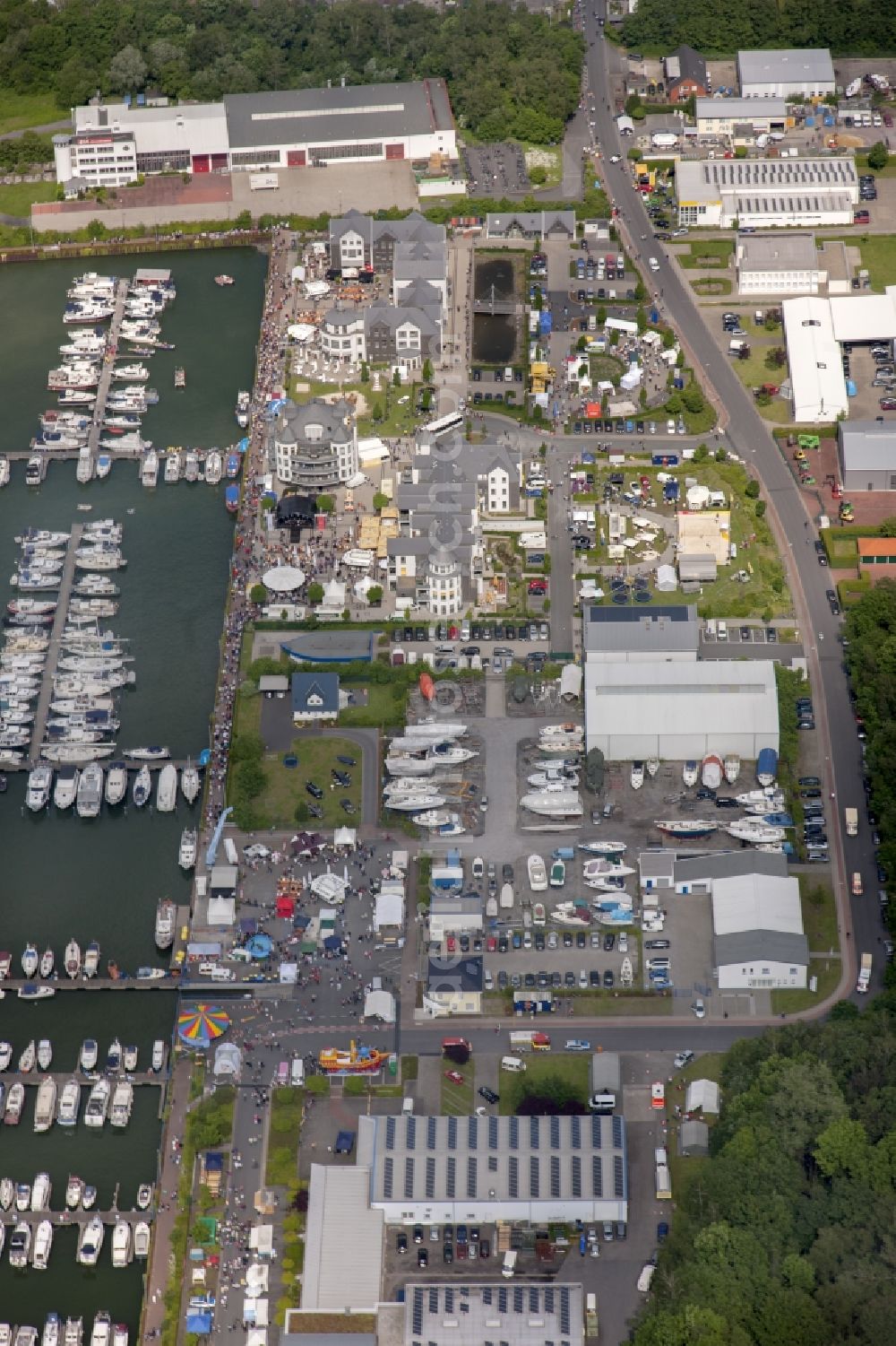 Bergkamen from above - View of the yacht harbor at Marina Rünthe at the Datteln-Hamm canal in Bergkamen in North Rhine-Westphalia. It was built in 1939 as the port of the coal mine Werne. Then in 1995, was the conversion as a yacht harbor