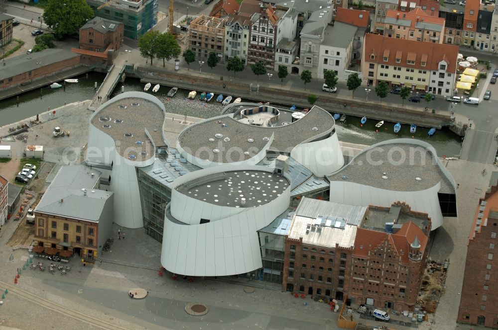 Aerial image Stralsund - Harbor island by Ozeaneum Oceanographic Museum in Stralsund in Mecklenburg - Western Pomerania