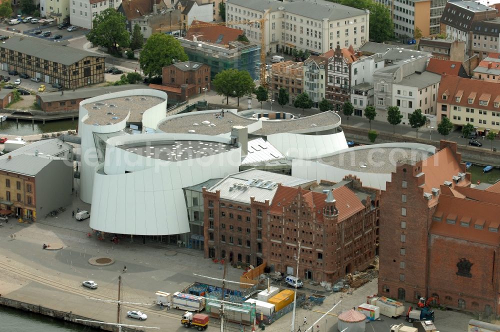 Aerial image Stralsund - Harbor island by Ozeaneum Oceanographic Museum in Stralsund in Mecklenburg - Western Pomerania