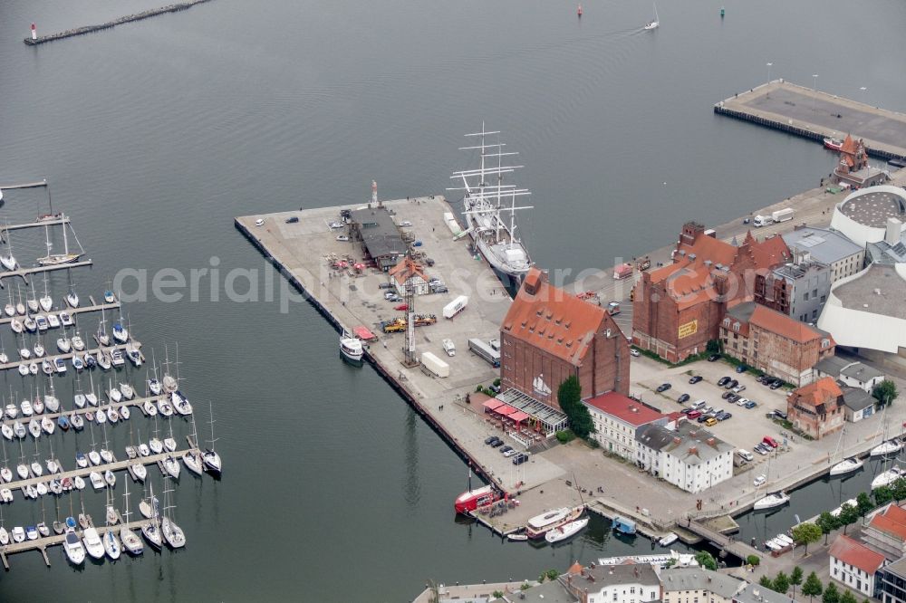 Aerial photograph Stralsund - Harbor island in Stralsund in Mecklenburg - Western Pomerania