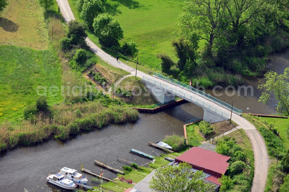 Genthin from the bird's eye view: The Hagen bridge over the Old Altenplathow Canal in the state Saxony-Anhalt