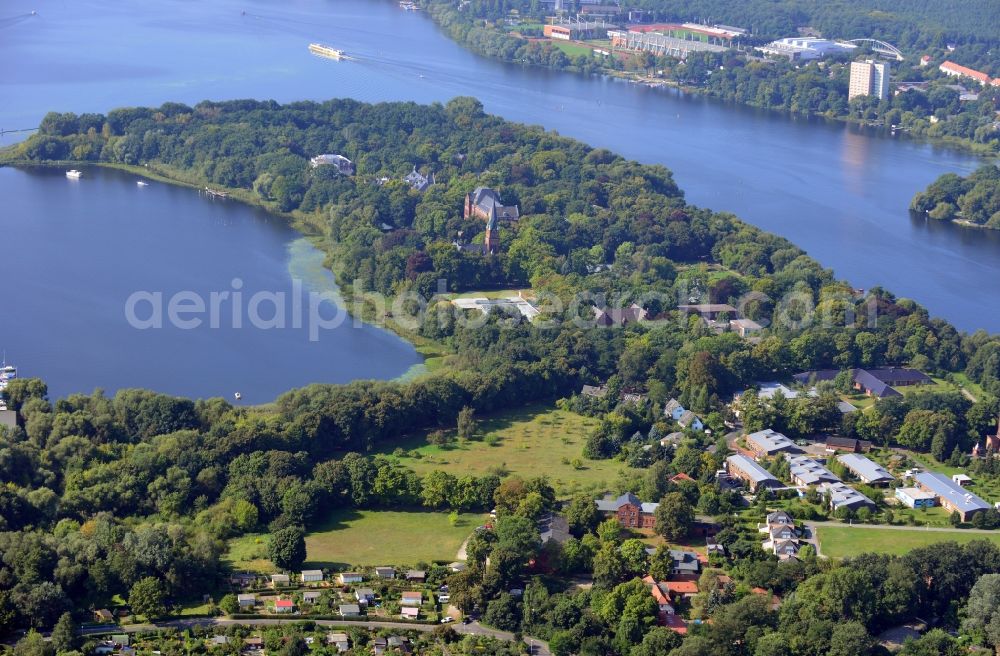 Aerial photograph Potsdam - View of peninsula Hermannswerder in Potsdam in Brandenburg