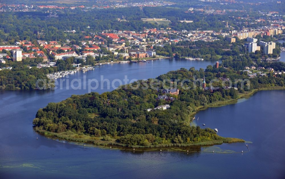 Aerial photograph Potsdam - View of peninsula Hermannswerder in Potsdam in Brandenburg