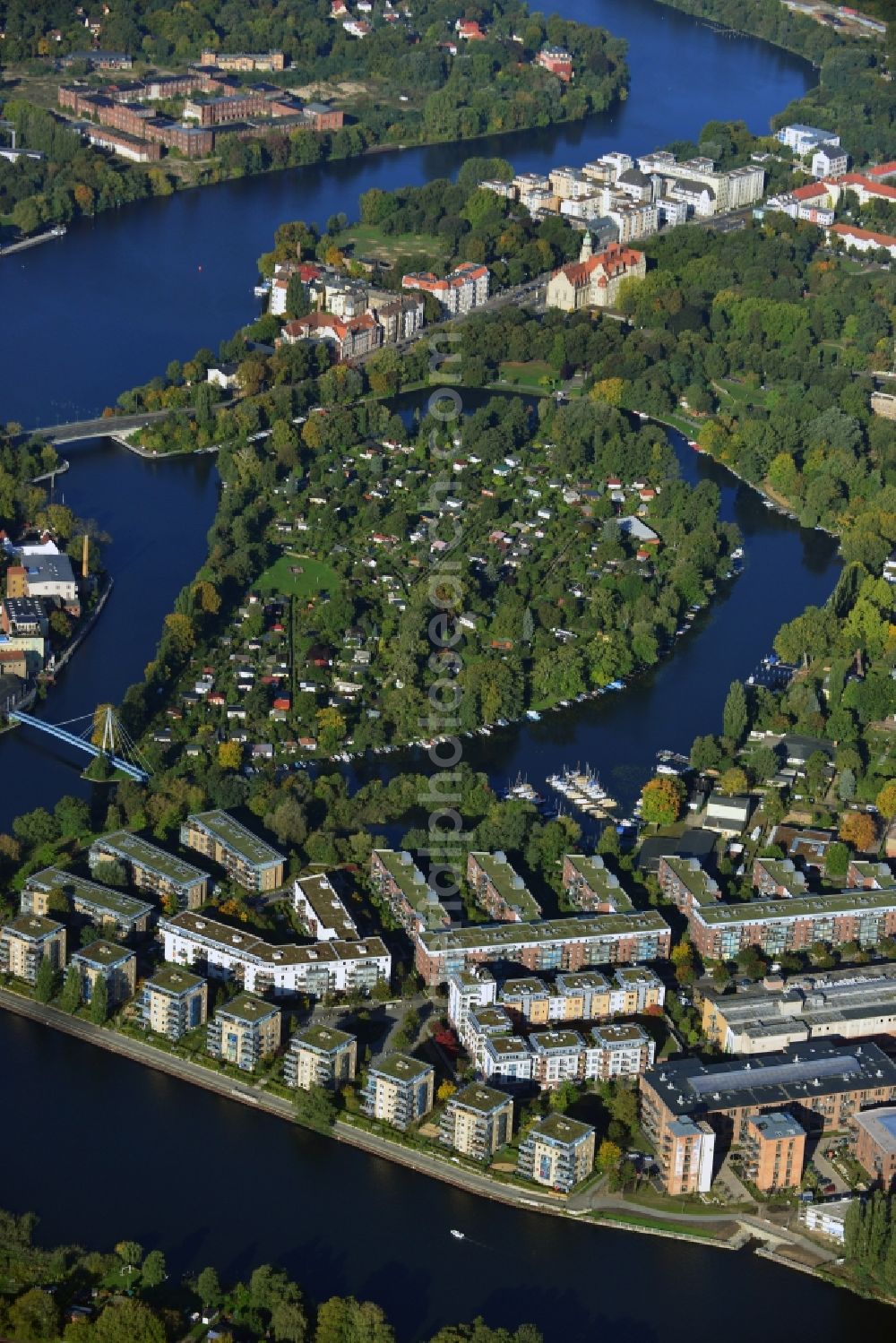 Berlin OT Köpenick from above - View of the peninsula Krusenick in the district of Koepnick in Berlin