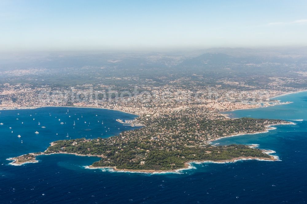 Saint-Jean-Cap-Ferrat from the bird's eye view: Peninsula with land access and shore area on the in Saint-Jean-Cap-Ferrat in Provence-Alpes-Cote d'Azur, France