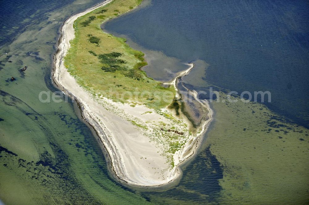 Rerik from the bird's eye view: Blick auf die Halbinsel Wustrow. Die 10 Quadratkilometer große Halbinsel befindet sich westlich von Rerik in der Mecklenburger Bucht. View of the peninsula Wustrow. The 10-square-kilometer peninsula is located west of Rerik in the Mecklenburg Bay.