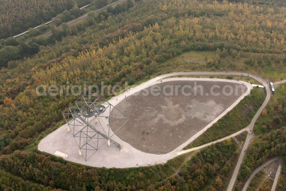 Bottrop OT Batenbrock from the bird's eye view: View of the Haldenereignis Emscherblick in the district Batenbrock in Bottrop in the state North Rhine-Westphalia