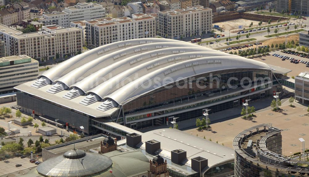 Aerial photograph Frankfurt am Main - Halle 3 der Messe Frankfurt GmbH in Frankfurt am Main, Hessen. Es ist eine von neun Hallen auf einem der größten Messegelände der Welt. Hall 3 of the fair Frankfurt GmbH in Frankfurt am Main, Hesse.