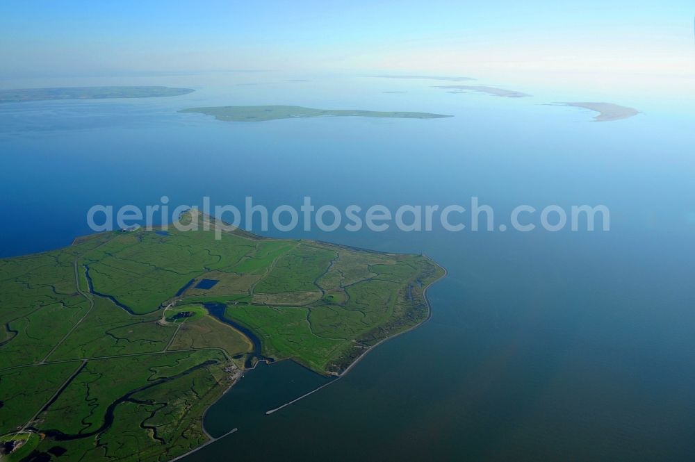 Aerial image Langeneß - Green space structures a Hallig Landscape the North Sea island in Langeness North Friesland in the state Schleswig-Holstein, Germany