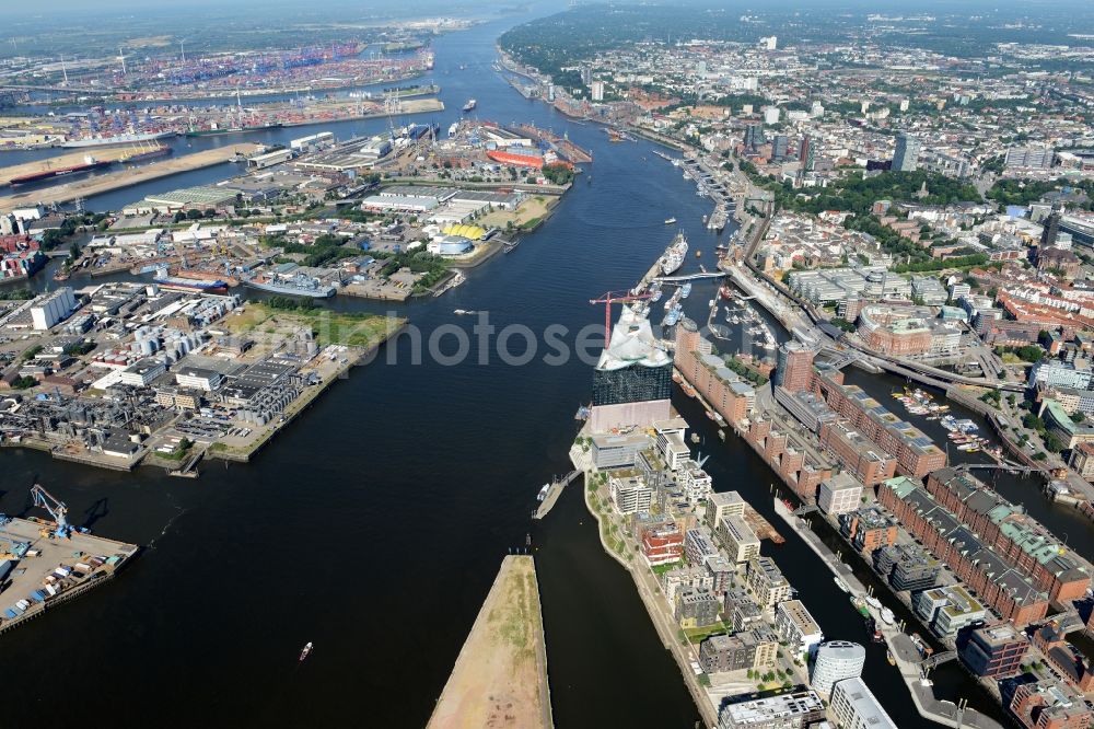 Hamburg from above - View of Hamburg and the port with technical installations of various companies along the Northern Elbe with the Elbphilharmonie in Baakenhafen