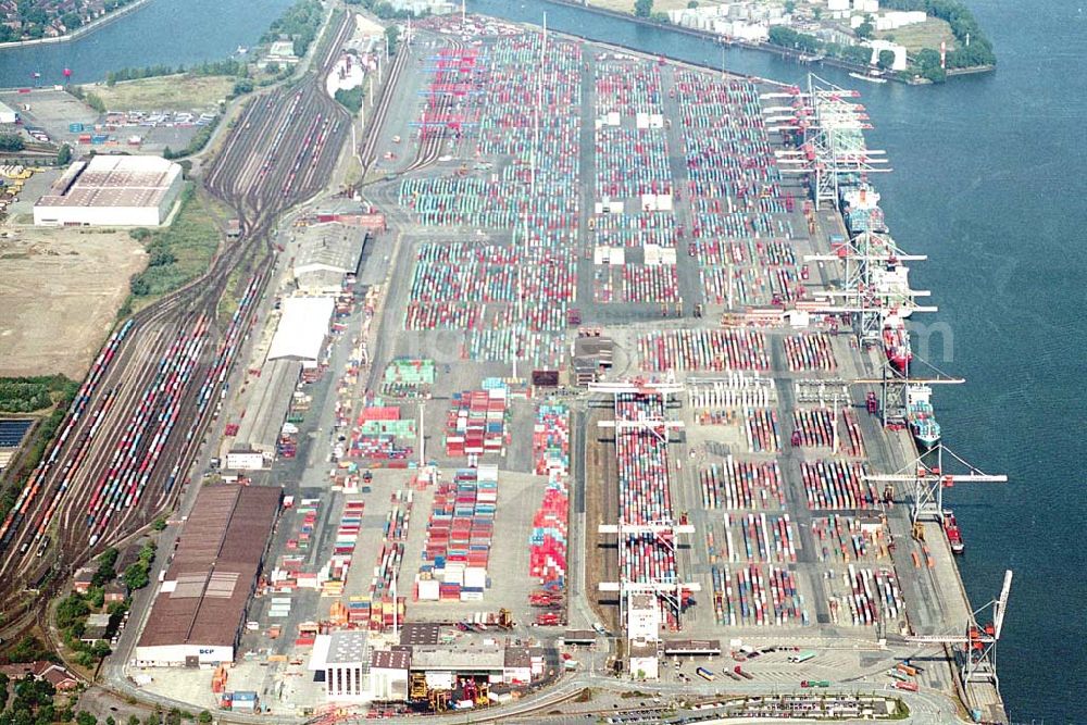 Aerial photograph Hamburg-Altenwerda / Hamburg - Hamburg-Altenwerda / Hamburg Blick auf den neuen Container-Überseehafen Container Terminal Altenwerder in Hamburg-West an der Elbe EUROGATE Technical Services GmbH, Hamburg Kurt-Eckelmann-Str. 1 21129 Hamburg, Germany Phone: +49 / 40 / 7405-2481 Fax: +49 / 40 / 7405-2809 eMail: tshh@eurogate.de Homepage: