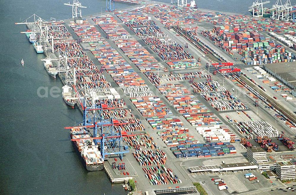 Hamburg-Altenwerda / Hamburg from above - Hamburg-Altenwerda / Hamburg Blick auf den neuen Container-Überseehafen Container Terminal Altenwerder in Hamburg-West an der Elbe EUROGATE Technical Services GmbH, Hamburg Kurt-Eckelmann-Str. 1 21129 Hamburg, Germany Phone: +49 / 40 / 7405-2481 Fax: +49 / 40 / 7405-2809 eMail: tshh@eurogate.de Homepage: