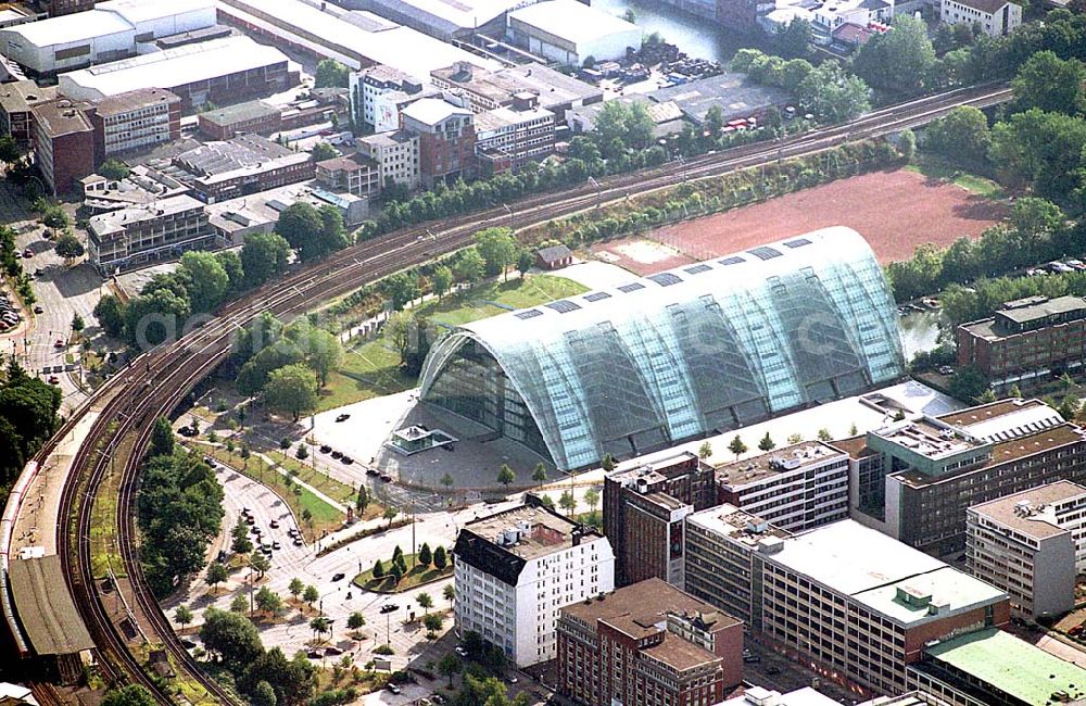 Hamburg from the bird's eye view: Hamburg Blick auf Am Berliner Tor / Büro- und Geschäftshausneubau in Hamburg. Architekt: Bothe, Richter, Teherani, Hamburg, Bauherr: Becken Investitionen und Vermögensverwaltung Bauzeit: August 1998 - Ende 2001