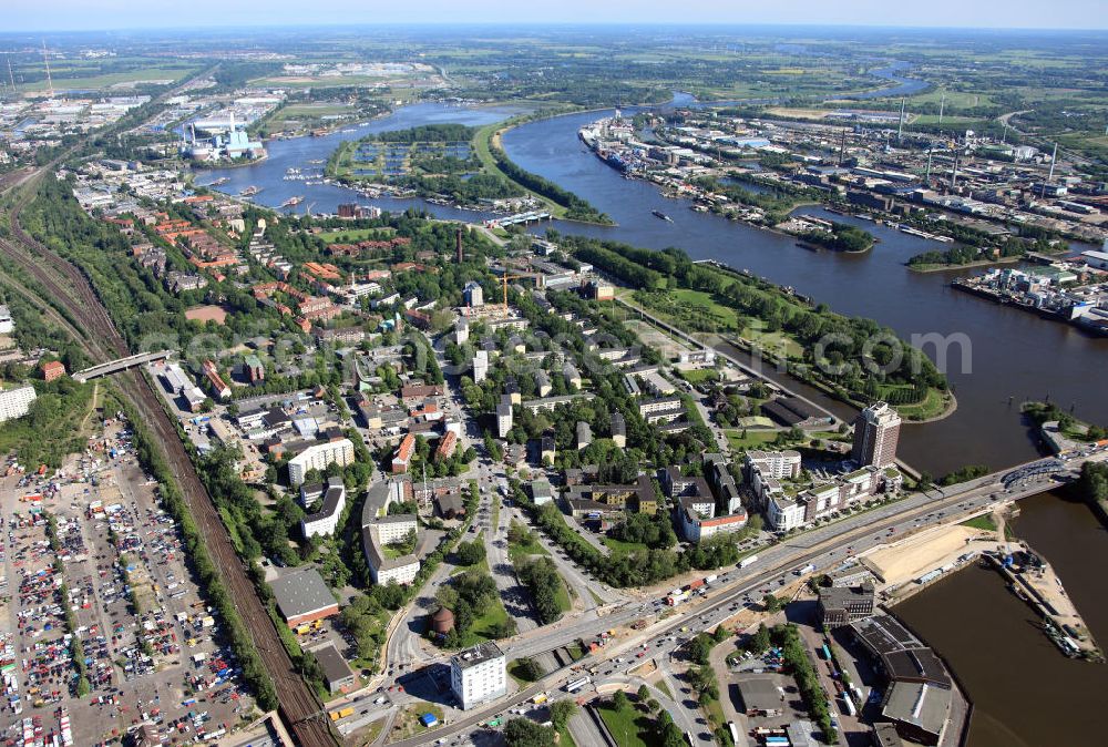 Aerial photograph Hamburg - View of the district Rothenburgsort of Hamburg with the Norderelb bridges and the former filtration plant on Kaltehofe