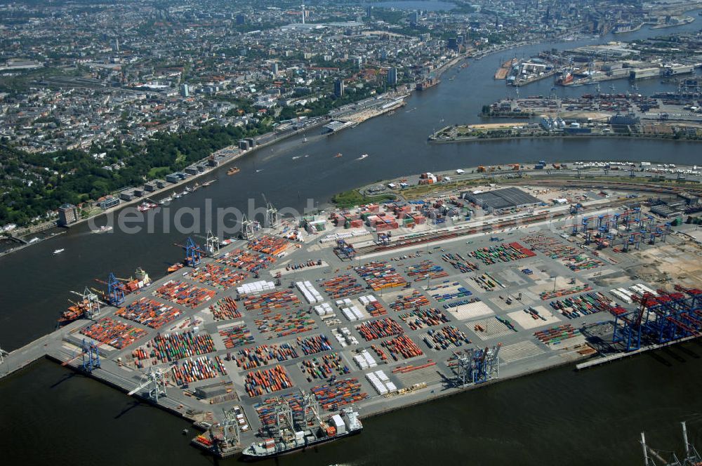 Hamburg from the bird's eye view: Blick auf den HHLA Container Terminal Burchardkai am Waltershofer Hafen, ein Teil vom Hamburger Hafen im Bereich Waltershof. Kontakt: Hamburger Hafen und Logistik AG, Bei St. Annen 1, 20457 Hamburg, Tel. +49(0)40 3088-1, Fax +49(0)40 3088-3355, info@hhla.de