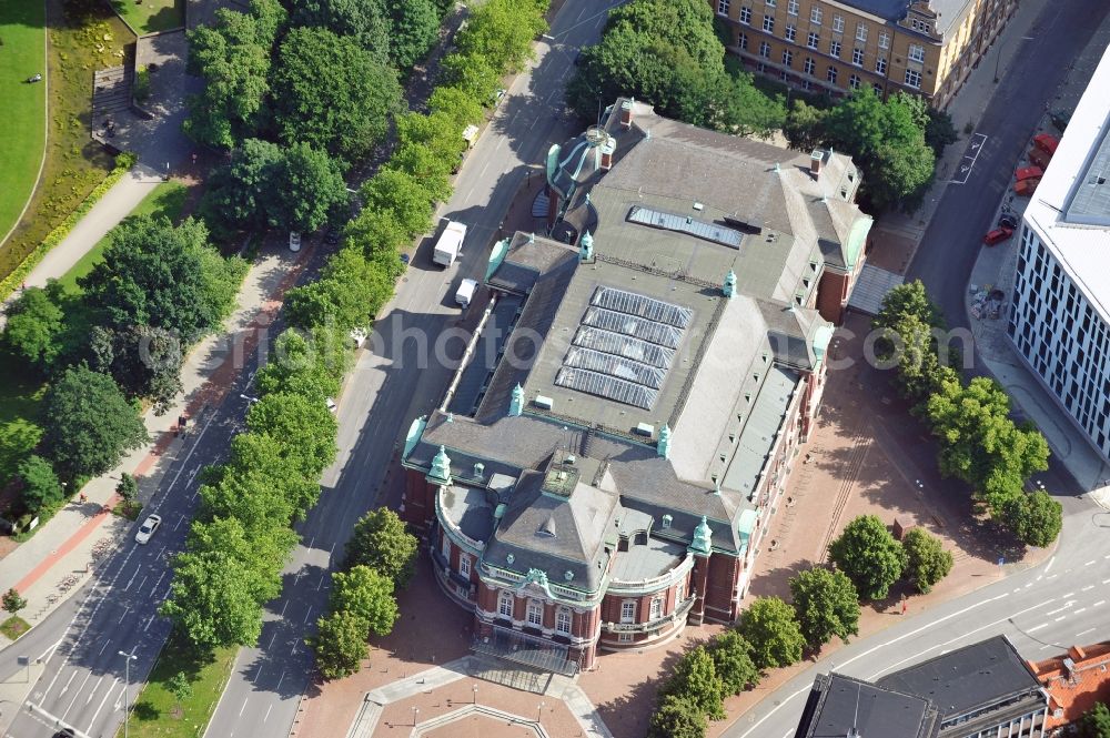 Hamburg from the bird's eye view: View of the Hamburg Laeiszhalle at the Johannes Brahms-Platz, Hamburg