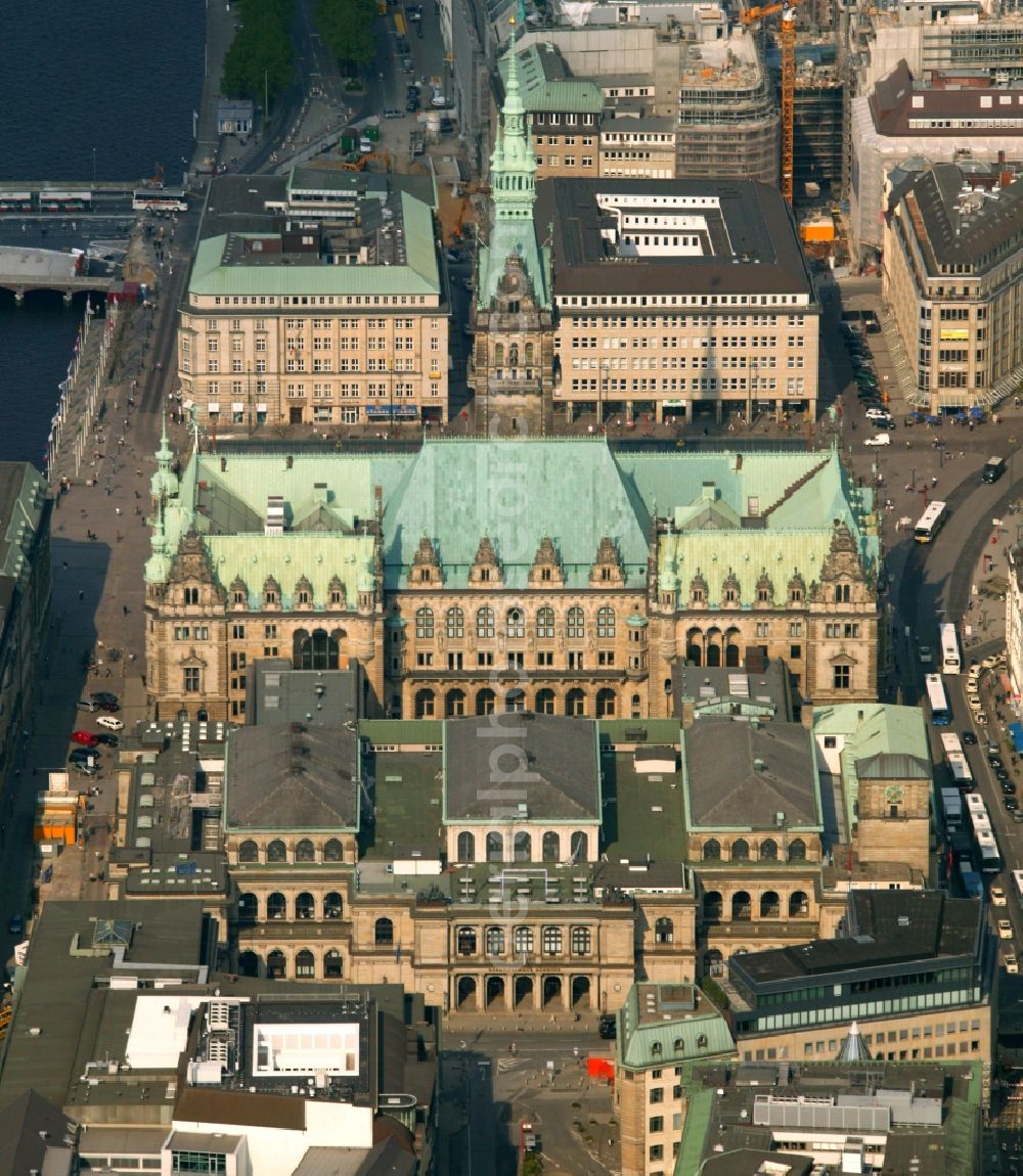 Hamburg from the bird's eye view: The City Hall is the seat of citizenship (Parliament) and the Senate (Government) of the Free and Hanseatic City of Hamburg. The town hall is part of the North German Renaissance style