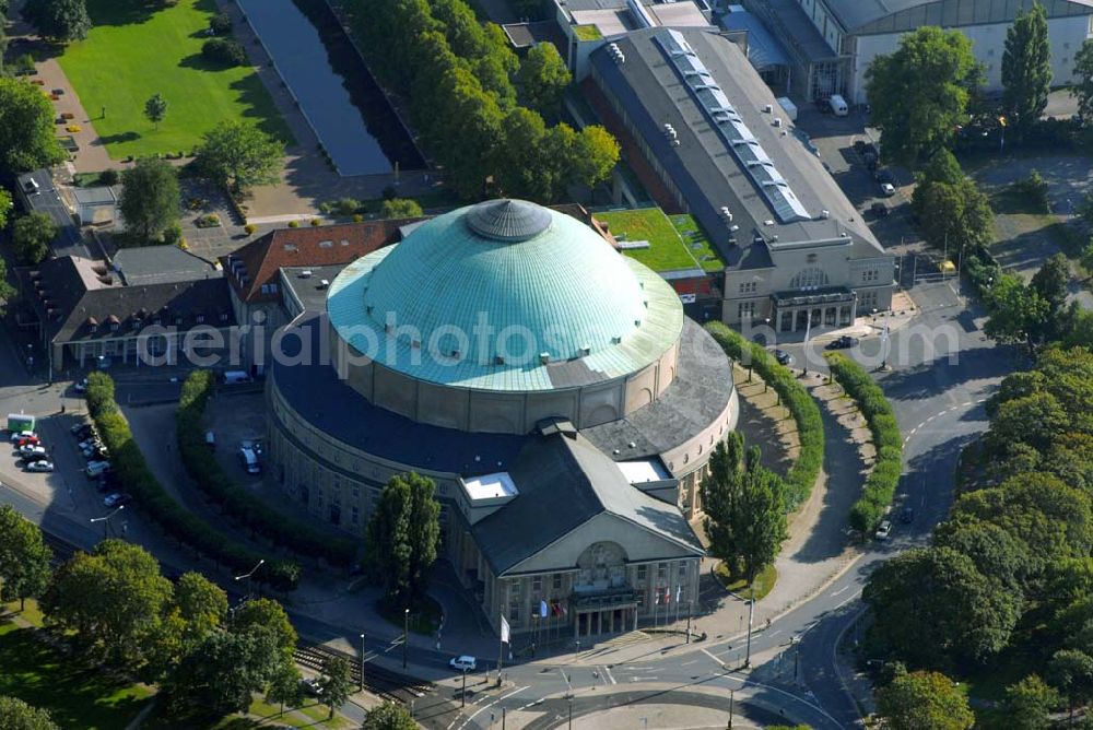 Aerial image Hannover - Blick auf das Hannover Congress Centrum am Theodor-Heuss-Platz 1-3 in 30175 Hannover, Tel. (Direktion): 0511/8113-207,