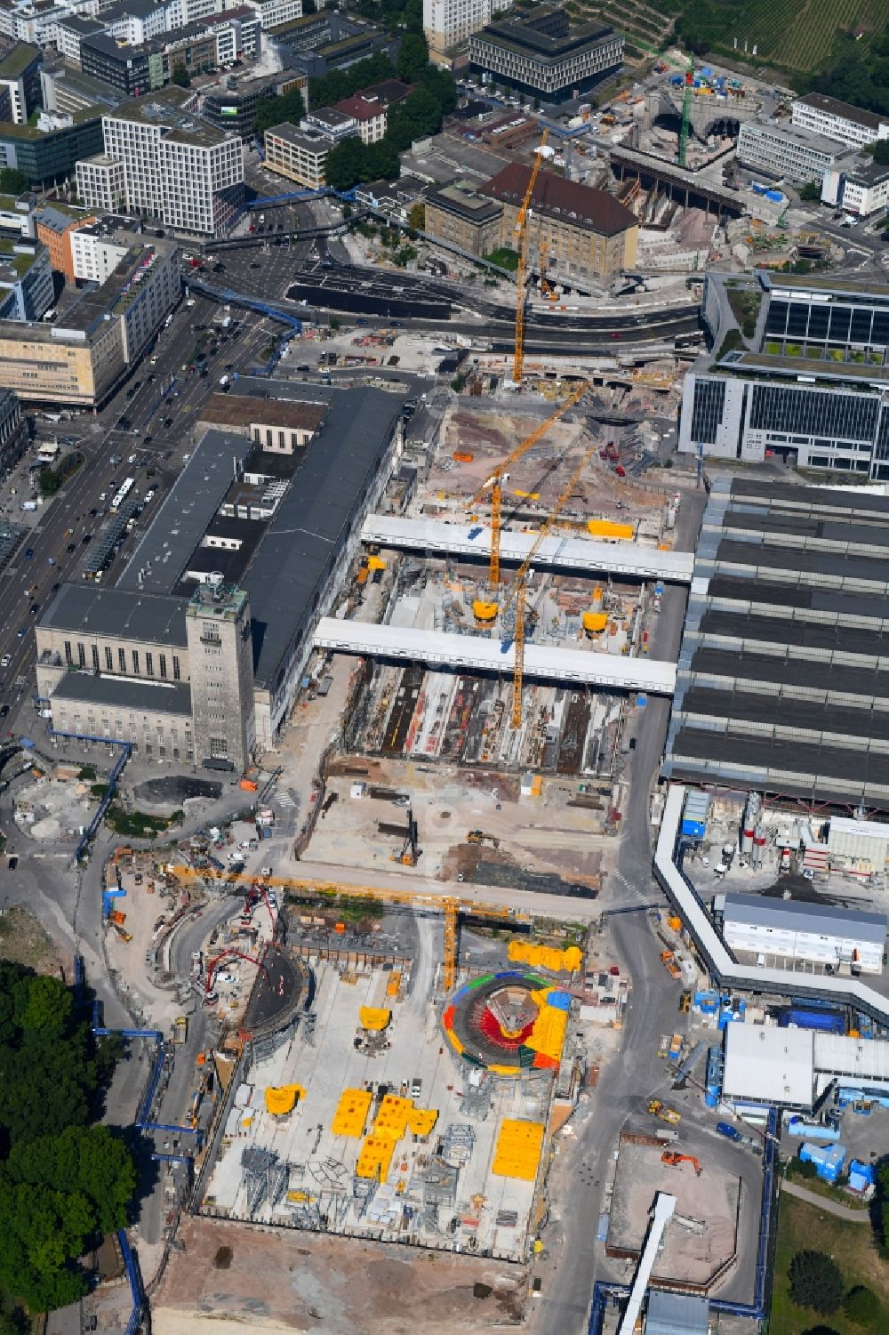 Stuttgart from above - Building of the main station of the railway and construction site for the development project Stuttgart 21 in Stuttgart in the state of Baden-Wuerttemberg