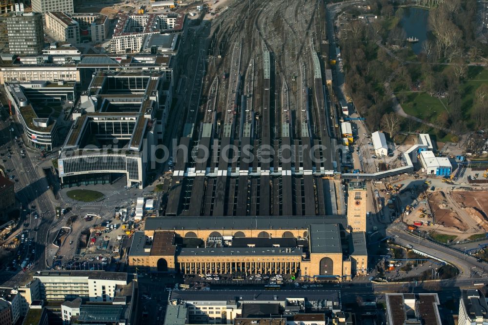 Aerial image Stuttgart - Building of the main station of the railway and construction site for the development project Stuttgart 21 in Stuttgart in the state of Baden-Wurttemberg