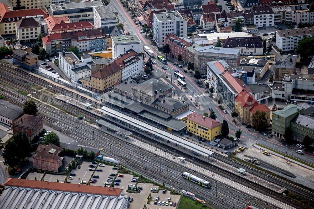 Aerial image Bayreuth - Track progress and building of the main station of the railway in Bayreuth in the state Bavaria, Germany