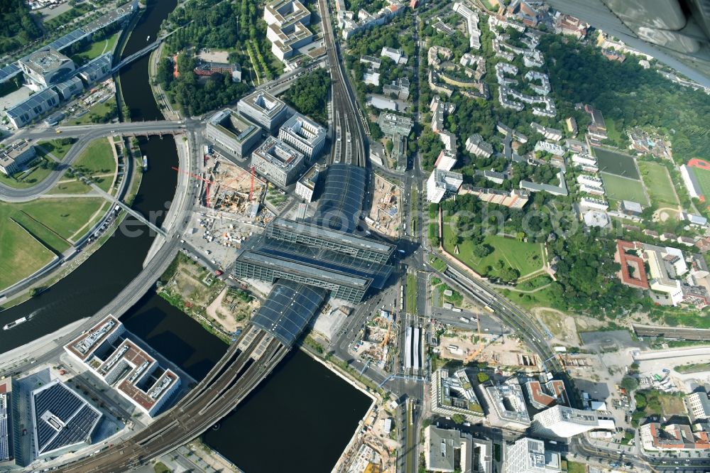 Berlin from above - Track progress and building of the main station of the railway in Berlin, Germany