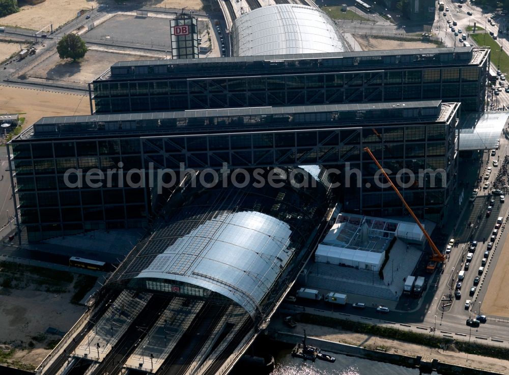 Berlin from above - Track progress and building of the main station of the railway in Berlin, Germany