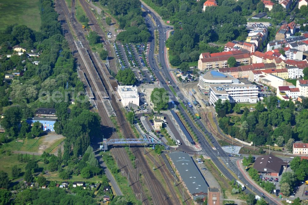 Aerial photograph Brandenburg an der Havel - Track progress and building of the main station of the railway in Brandenburg an der Havel in the state Brandenburg