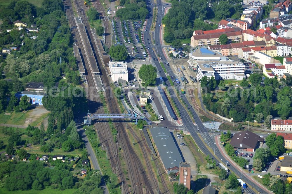 Brandenburg an der Havel from above - Track progress and building of the main station of the railway in Brandenburg an der Havel in the state Brandenburg