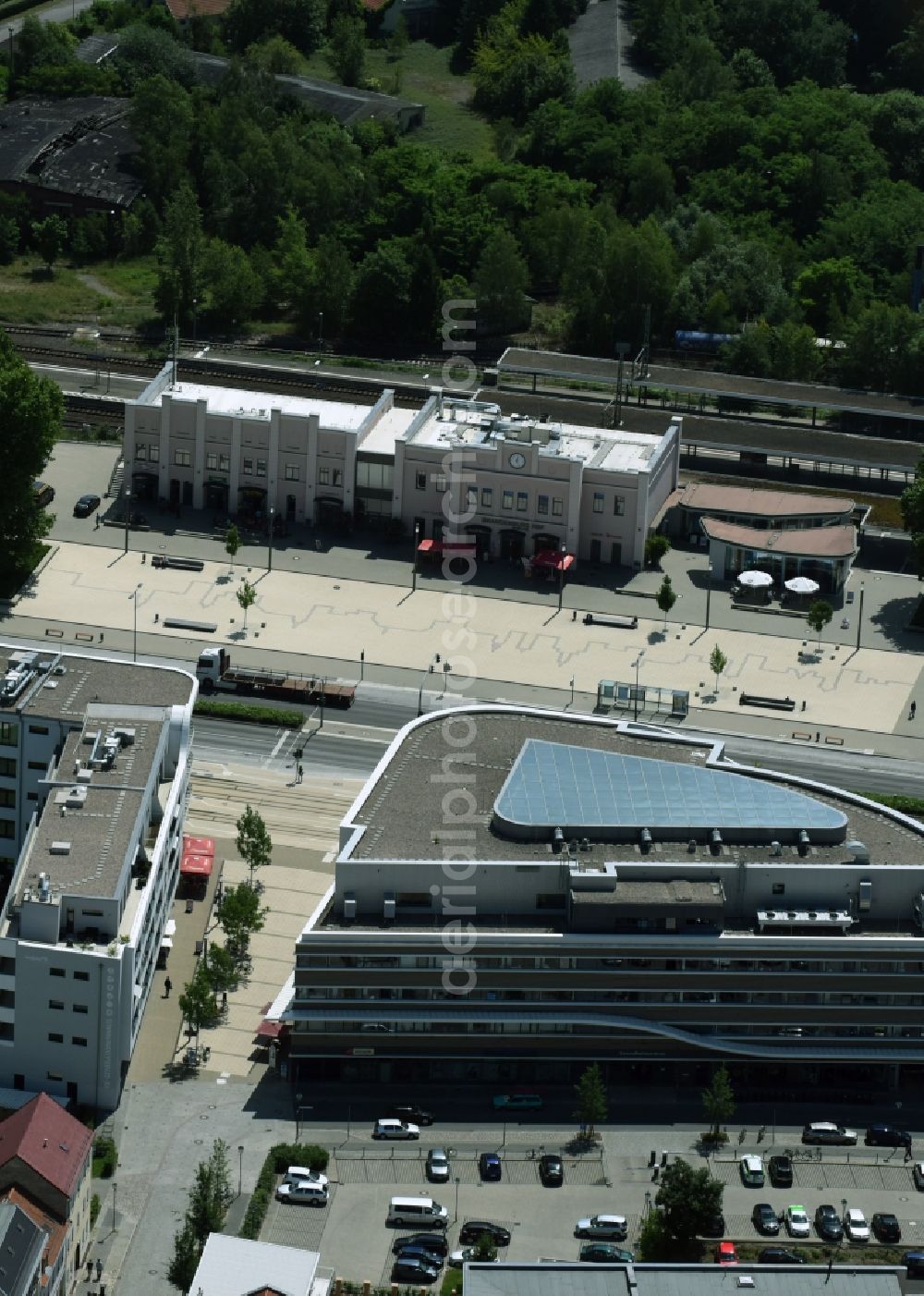 Brandenburg an der Havel from above - Track progress and building of the main station of the railway in Brandenburg an der Havel in the state Brandenburg