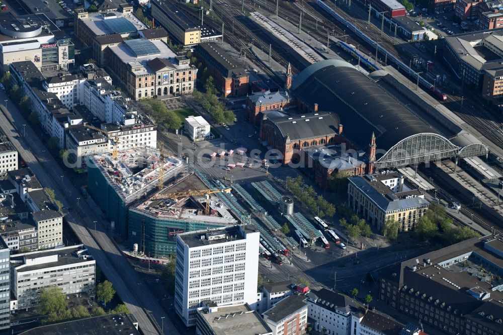 Bremen from above - Track progress and building of the main station of the railway in Bremen, Germany