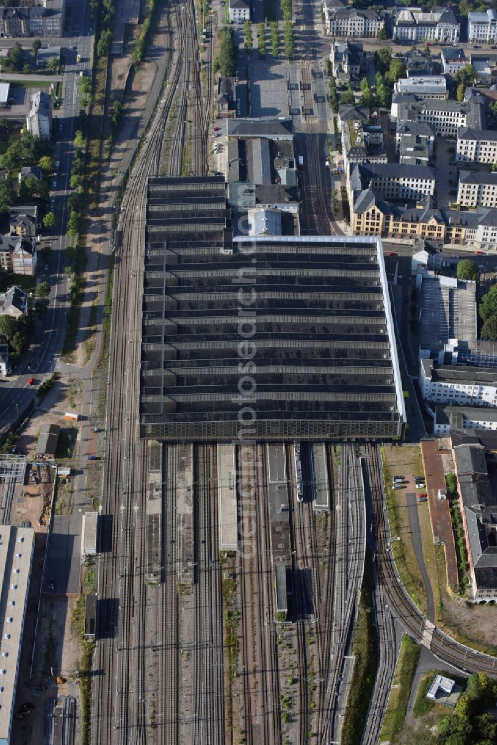 Aerial photograph Chemnitz - Track progress and building of the main station of the railway in Chemnitz in the state Saxony