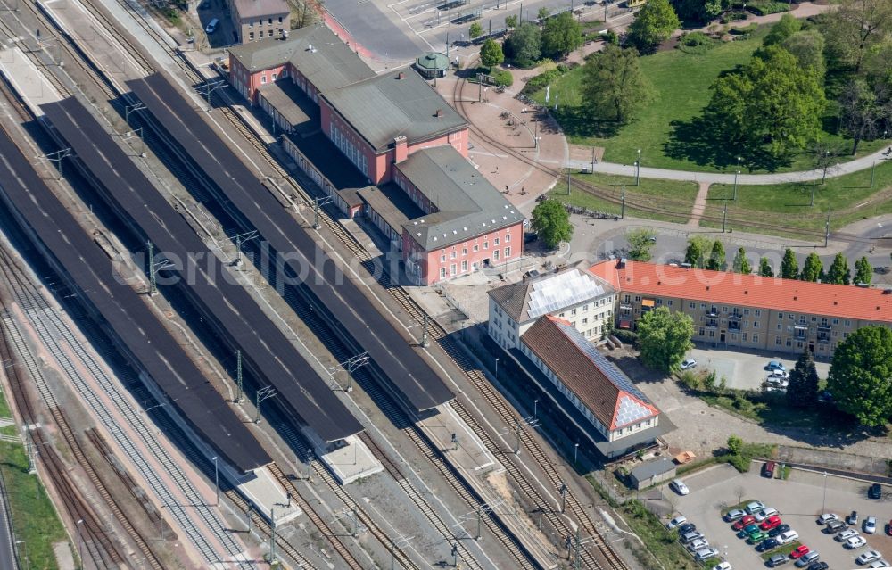 Dessau-Roßlau from above - Track progress and building of the main station of the railway in Dessau-Rosslau in the state Saxony-Anhalt