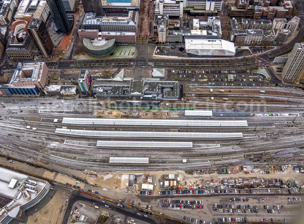 Dortmund from above - Track progress and building of the main station of the railway in Dortmund in the state North Rhine-Westphalia, Germany