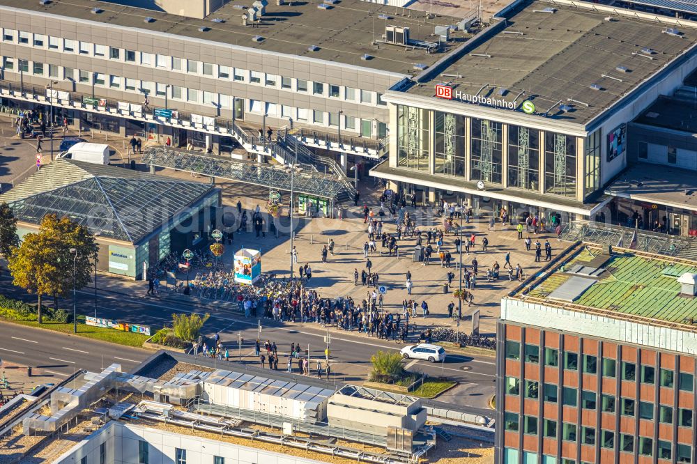 Dortmund from above - track progress and building of the main station of the railway in Dortmund in the state North Rhine-Westphalia, Germany