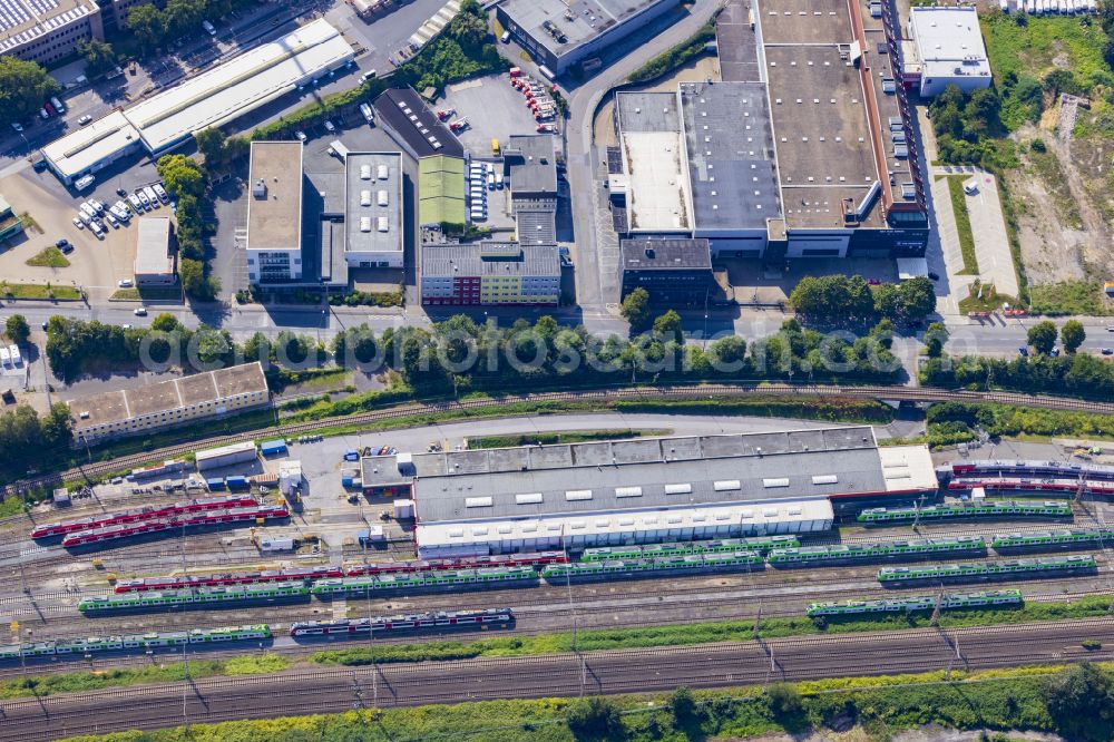 Aerial image Essen - Track layout and building of the Deutsche Bahn main station in Essen in the federal state of North Rhine-Westphalia - NRW, Germany