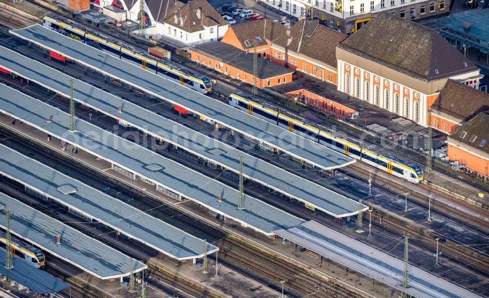 Aerial image Hamm - Track progress and building of the main station of the railway in Hamm in the state North Rhine-Westphalia, Germany