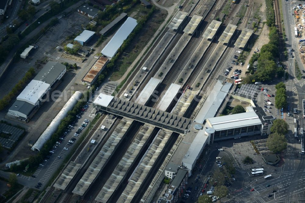 Heidelberg from above - Track progress and building of the main station of the railway in Heidelberg in the state Baden-Wuerttemberg