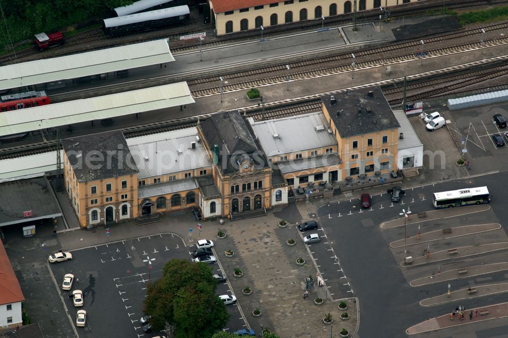 Aerial image Neustadt an der Weinstraße - Track progress and building of the main station of the railway in Neustadt an der Weinstrasse in the state Rhineland-Palatinate, Germany