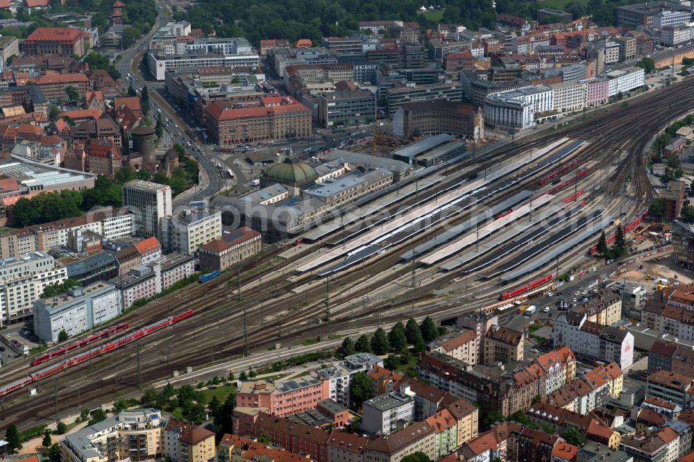 Nürnberg from above - Track progress and building of the main station of the railway in the district Mitte in Nuremberg in the state Bavaria, Germany