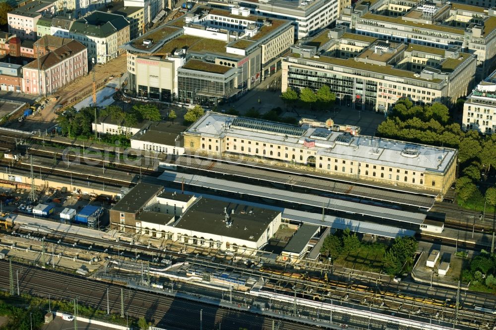 Magdeburg from above - Track progress and building of the main station of the railway in the district Zentrum in Magdeburg in the state Saxony-Anhalt, Germany