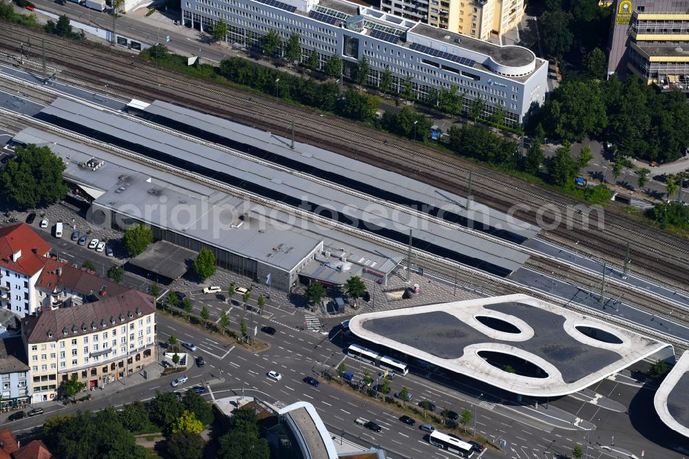 Pforzheim from the bird's eye view: Track progress and building of the main station of the railway in Pforzheim in the state Baden-Wurttemberg, Germany