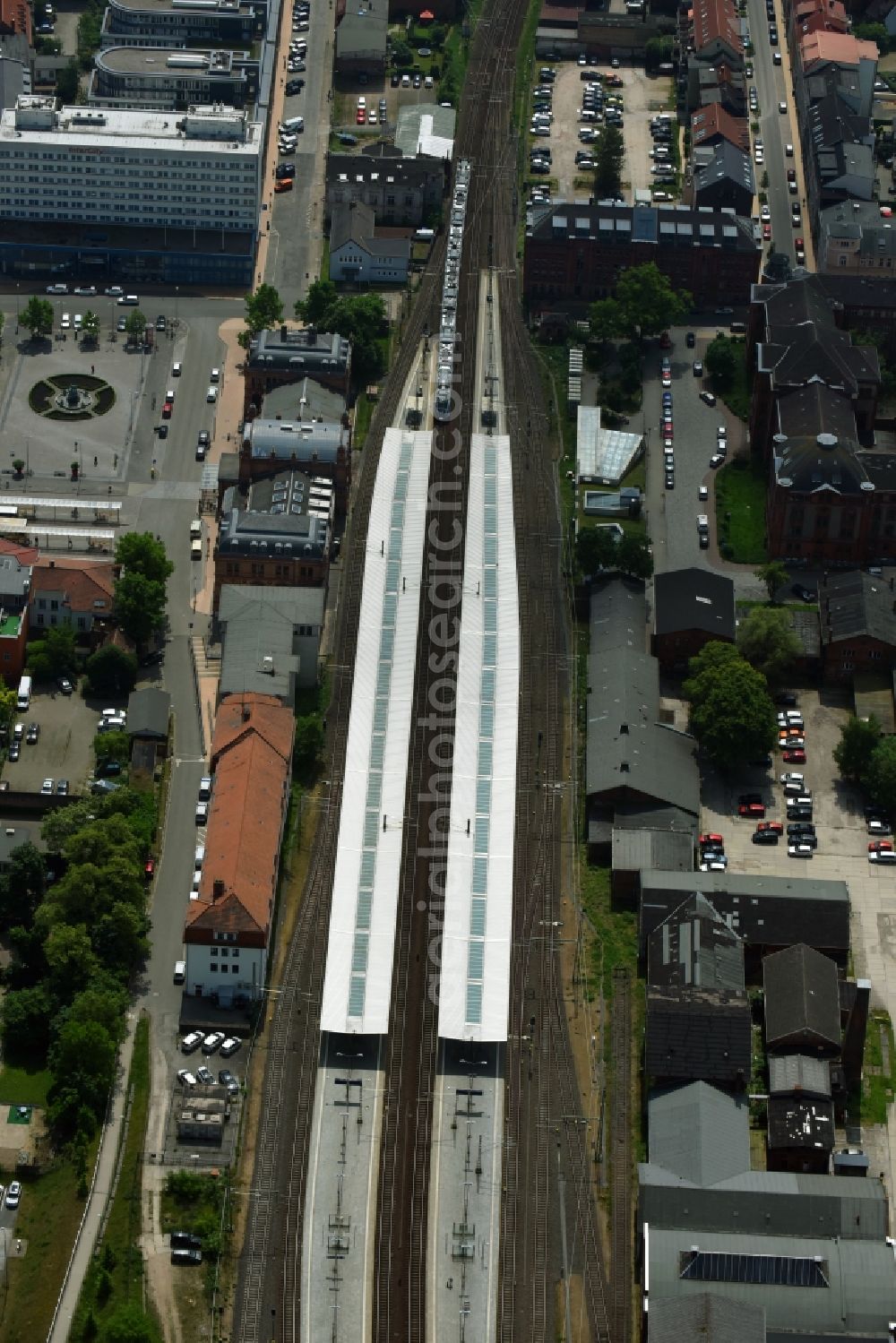 Schwerin from above - Track progress and building of the main station of the railway in Schwerin in the state Mecklenburg - Western Pomerania, Germany