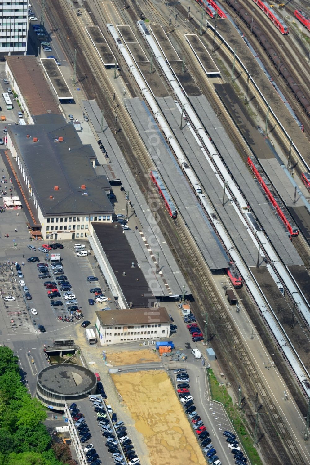 Würzburg from above - Track progress and building of the main station of the railway in Wuerzburg in the state Bavaria