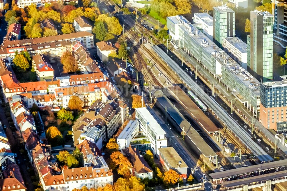 Freiburg im Breisgau from the bird's eye view: Track progress and building of the main station of the railway in Freiburg im Breisgau in the state Baden-Wurttemberg, Germany