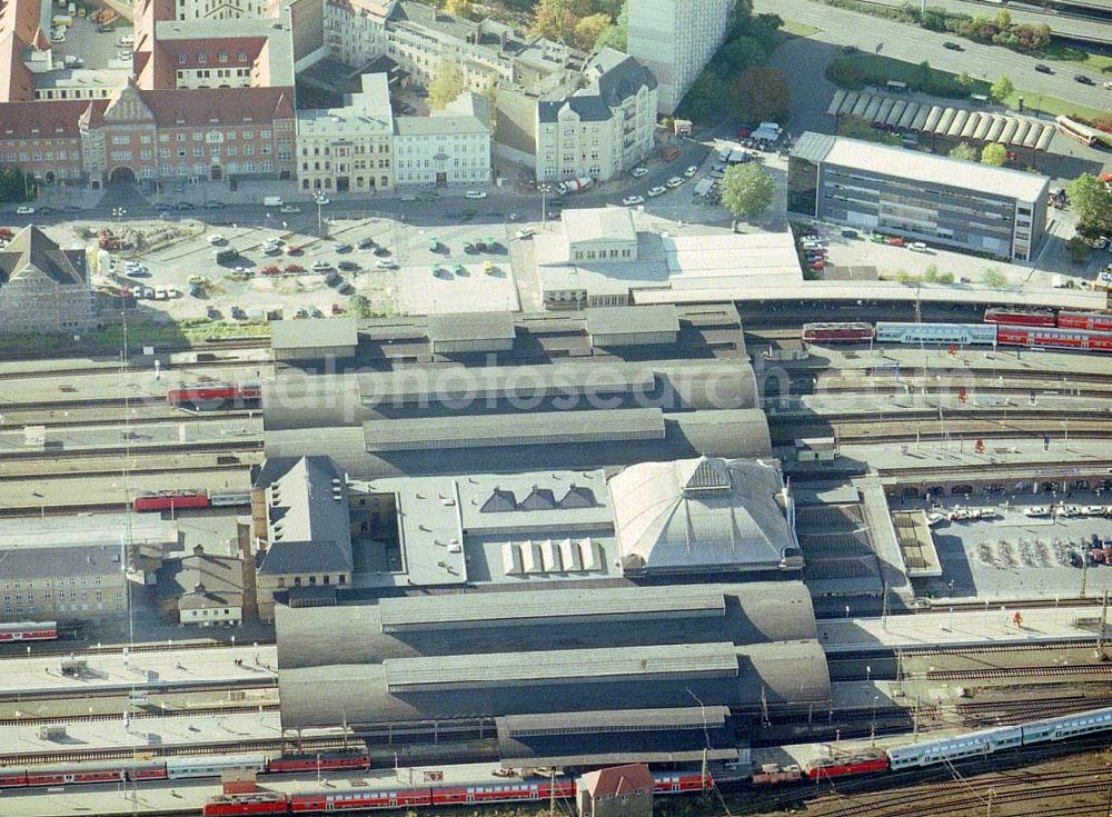 Halle / Saale from the bird's eye view: Hauptbahnhof in Halle an der Saale / Sachsen-Anhalt.