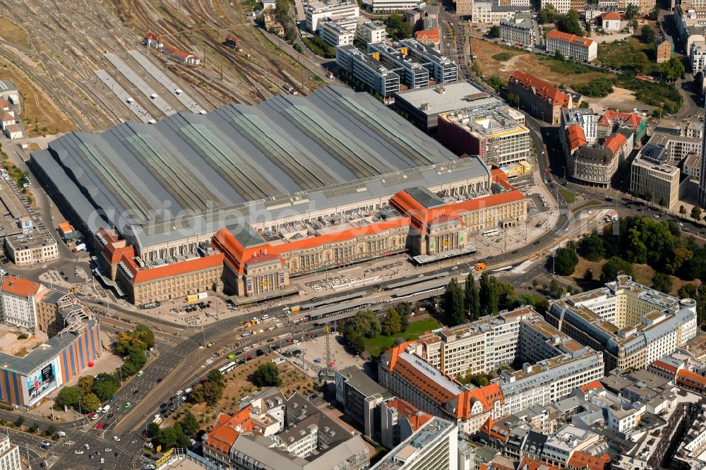 Aerial photograph Leipzig - View over the building of the main station in Leipzig in Saxony