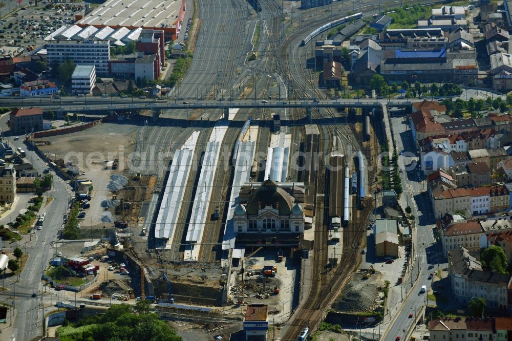 Aerial image Pilsen - Construction site of track progress and building of the main station of the railway in Pilsen in Boehmen, Czech Republic